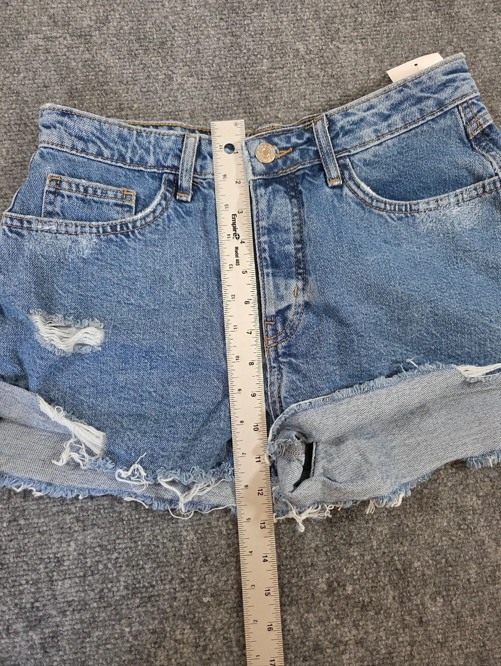Forever‎ 21 Premium Distressed Denim Shorts Size 28 High Rise Cuffed Raw Hem NWT